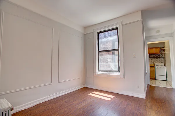 Rented by Corcoran | media 14