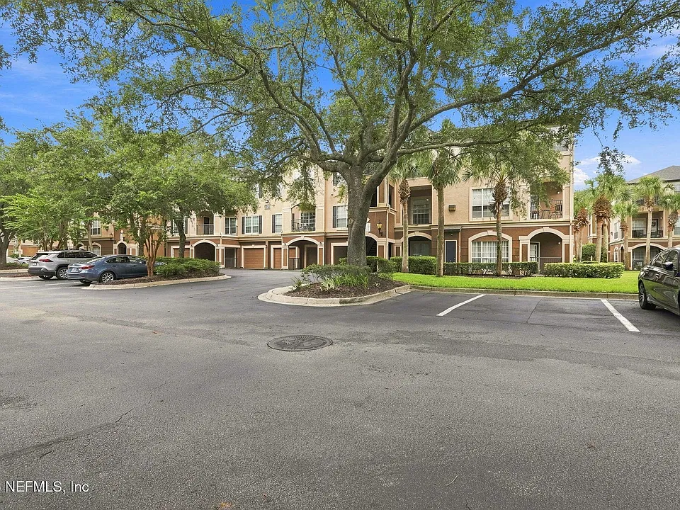 10961 Burnt Mill Rd #614
