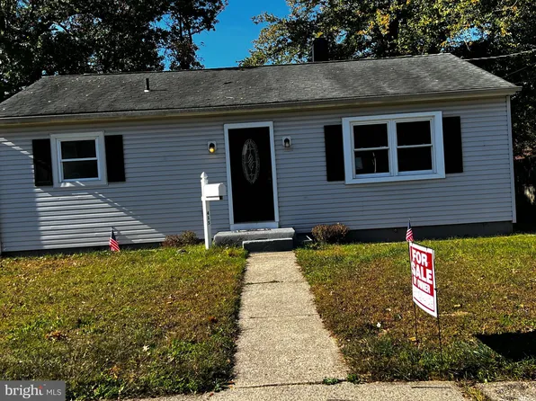 415 Illinois Ave, Delanco, NJ 08075