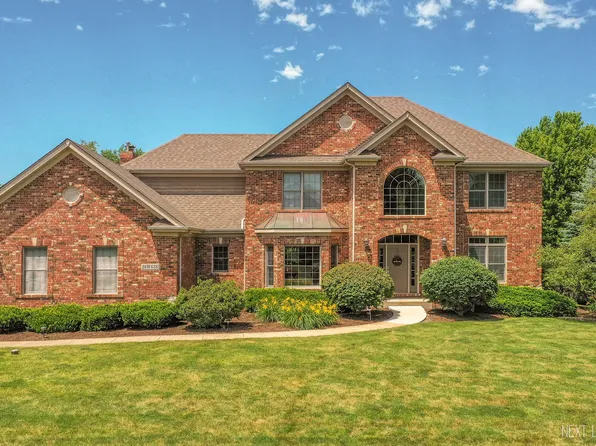 36W656 River Grange Rd, St Charles, IL 60175