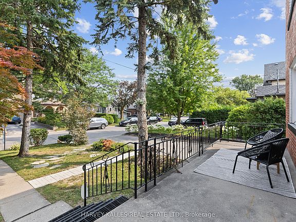 4th image of 84 Lynnhaven Rd