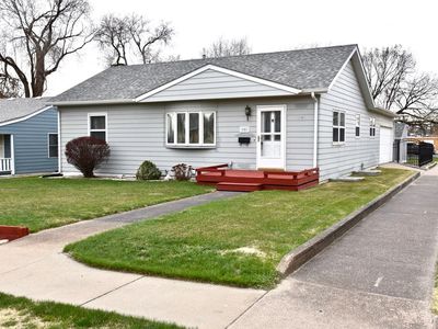 101 S Van Buren Ave, Pierre, SD, 57501