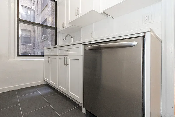 Rented by Rita S Citrin, LREB | media 26