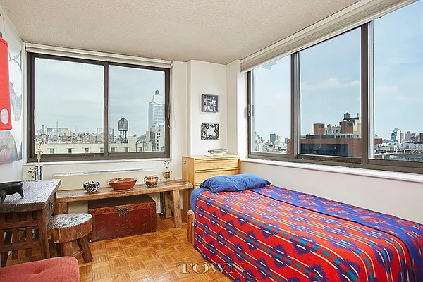 Sold by Town Residential | media 2