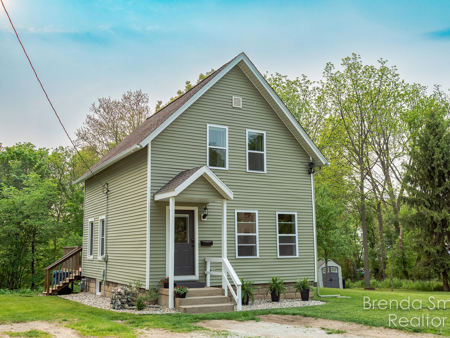 249 East St, Coopersville, MI 49404 Zillow