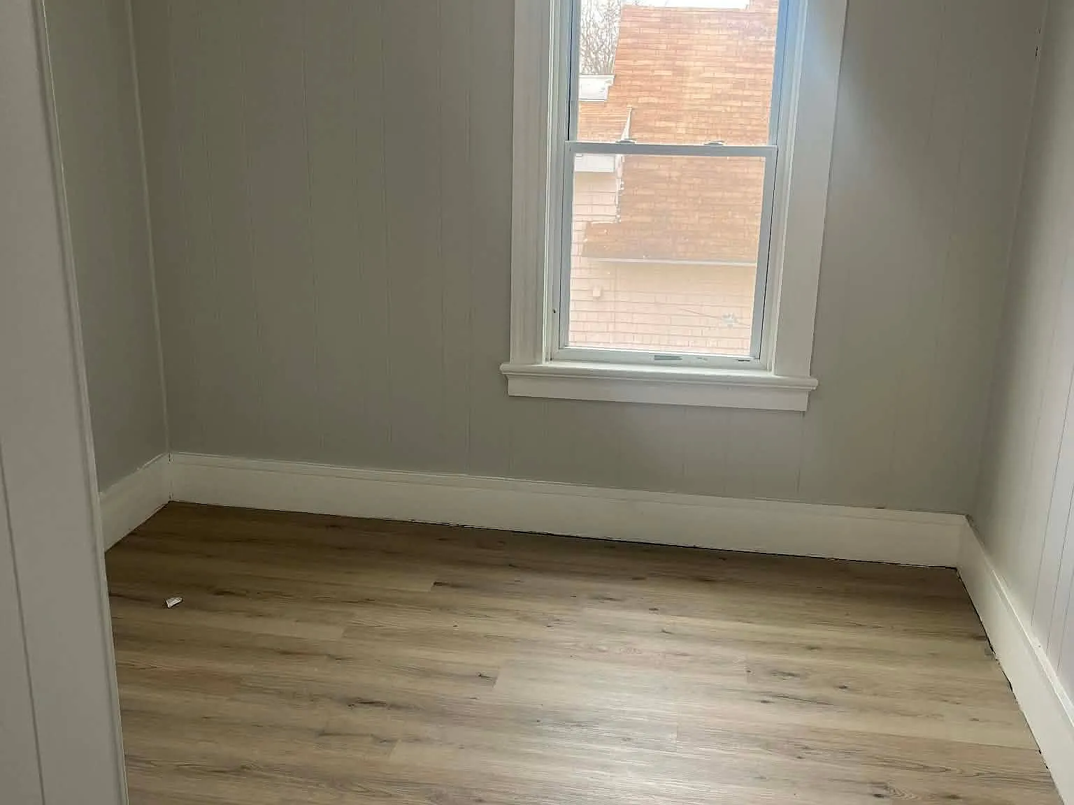 61 Wilson Ave — Photo 4