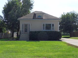 504 E 7th St, Carroll, IA 51401