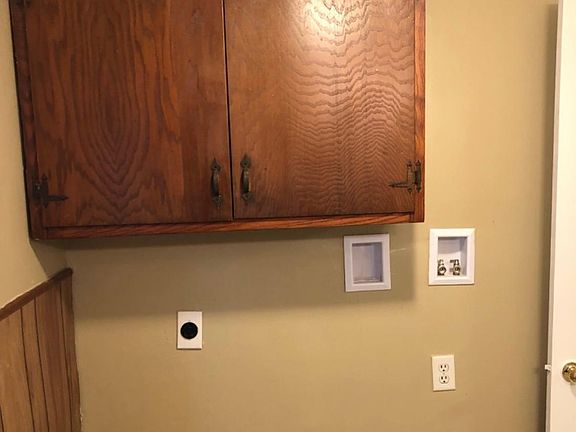 Main floor laundry room.