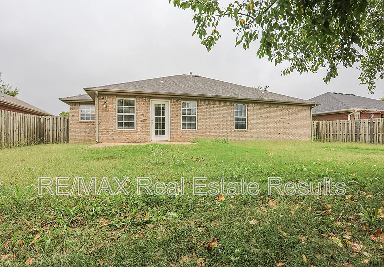 3711 SW Hansom Loop — Photo 27