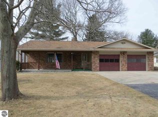 111 Emery St, East Tawas, MI 48730