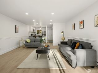14527 NE 40th St, Bellevue, WA 98007