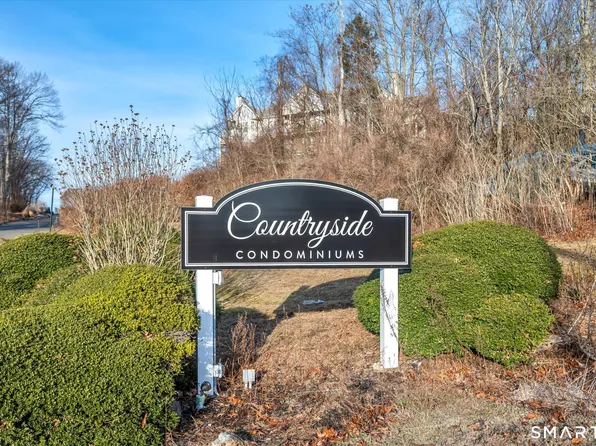 75 Redwood Drive #1303, East Haven, CT 06513