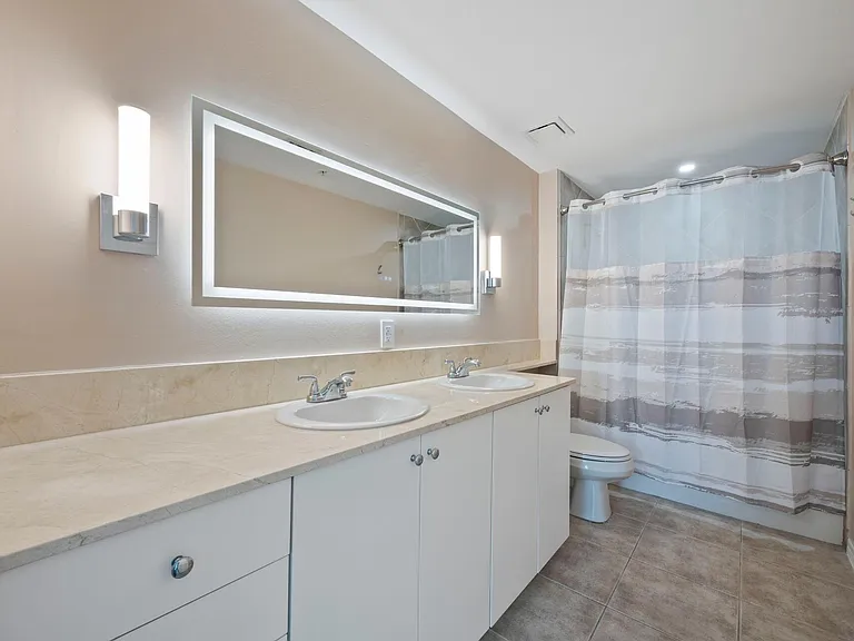 804 E Windward Way #621 — Photo 7