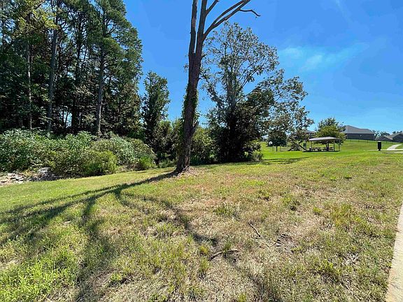 2nd image of 0 Cumberland Cir