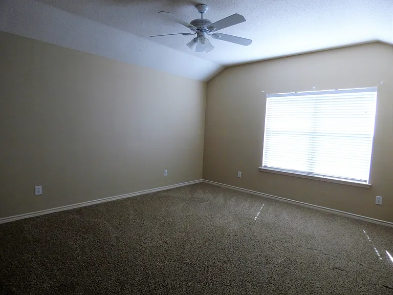 1509 Appalachian Dr — Photo 9