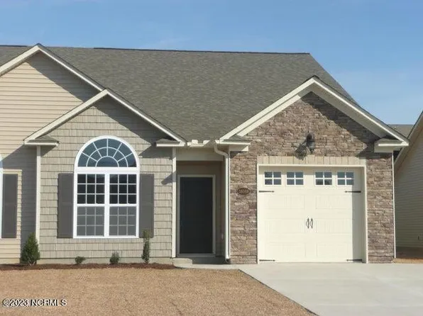 3709 Nantucket Rd #B, Greenville, NC 27834