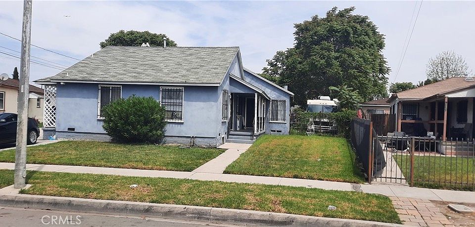 1st image of 1231 E 119th St
