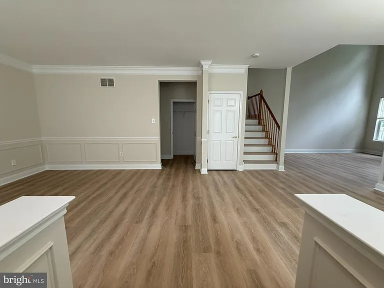 47 Ross Way — Photo 5