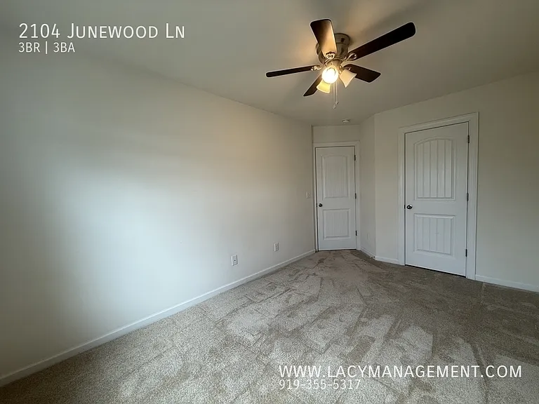 2104 Junewood Ln — Photo 11