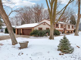 5335 Baywood Shores Dr, Mound, MN 55364