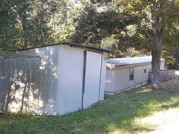 3rd image of 108 Woodduck Dr