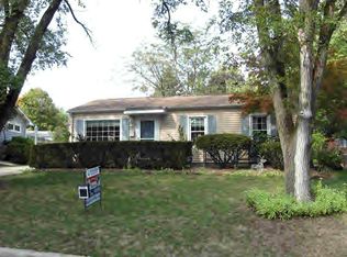 123 Phillips Dr, Decatur, IL 62521