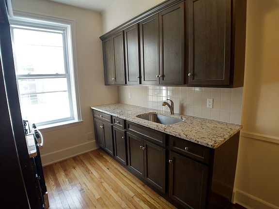 2nd image of 1165 Ovington Ave #2F