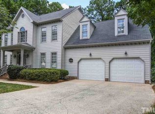 2215 Watersglen Dr, Apex, NC 27502