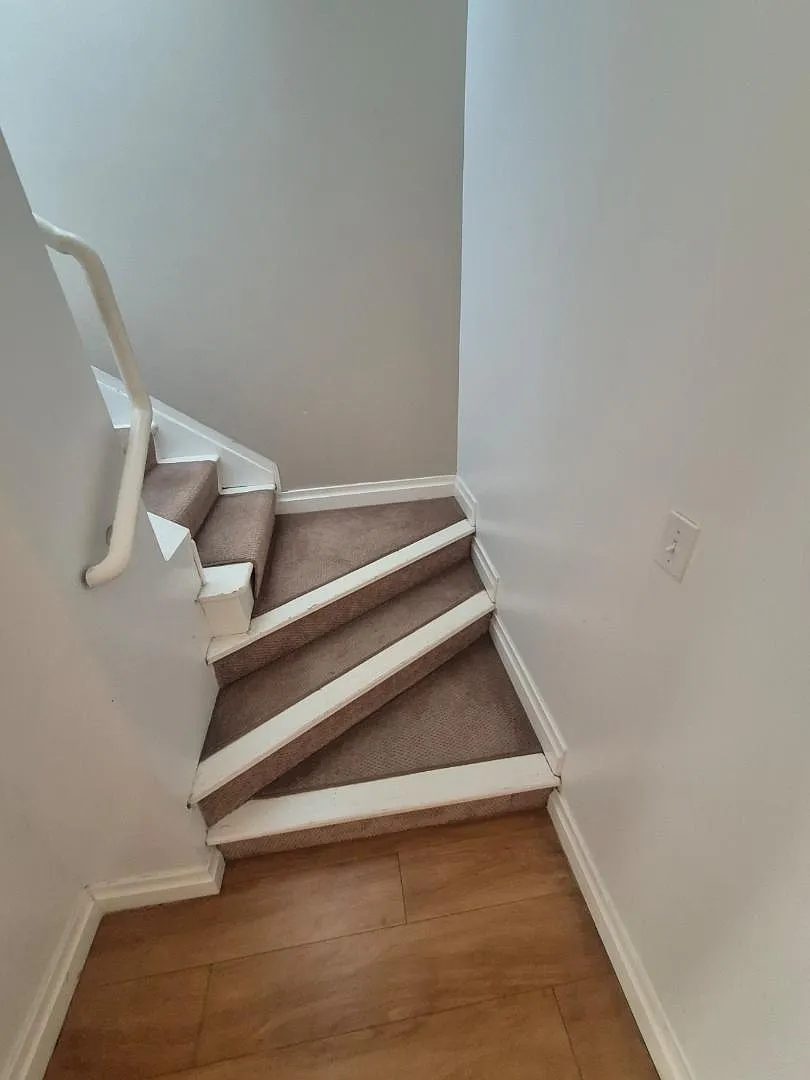 162 Park St - Upper Front — Photo 4