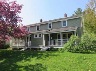 29 Mill St #B, Enfield, NH 03748