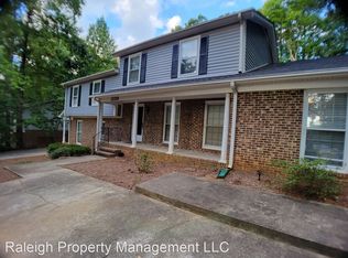 1239 Pond St, Cary, NC 27511