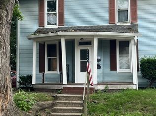 866 Main St, Coshocton, OH 43812