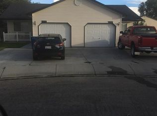 1207/1209 NW Nina Ct, Mountain Home, ID 83647
