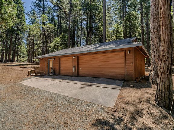 2nd image of 19775 Forest View Cir