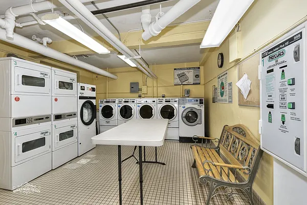 Sold by Bergen Basin Real Estate | media 28