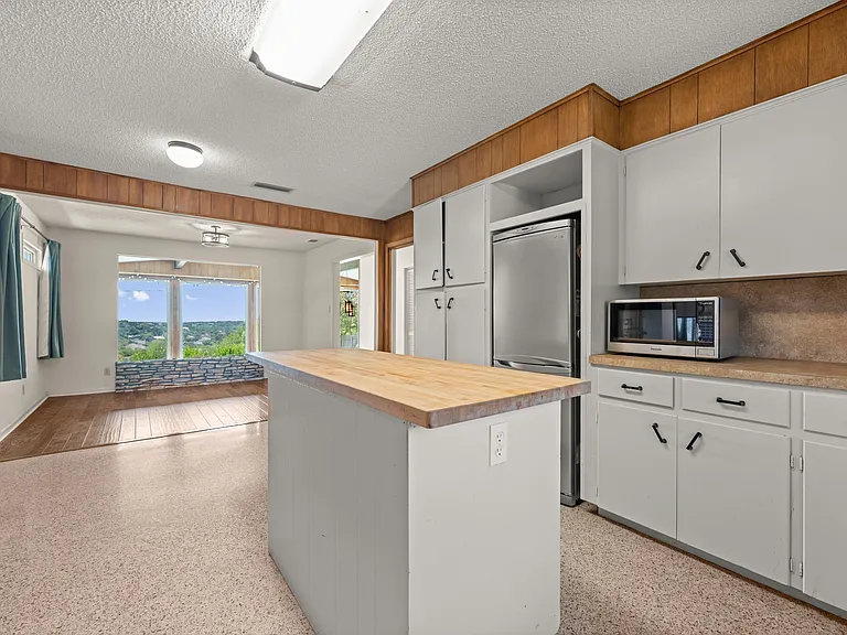 6501 Mesa Dr — Photo 13