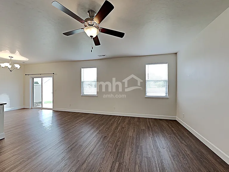 1507 S Horton St — Photo 7