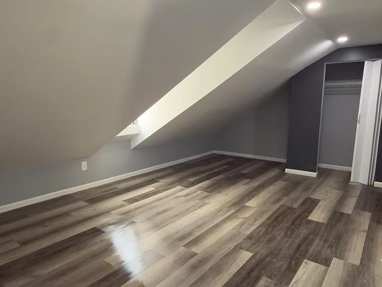 504 N 10th St #2 — Photo 15