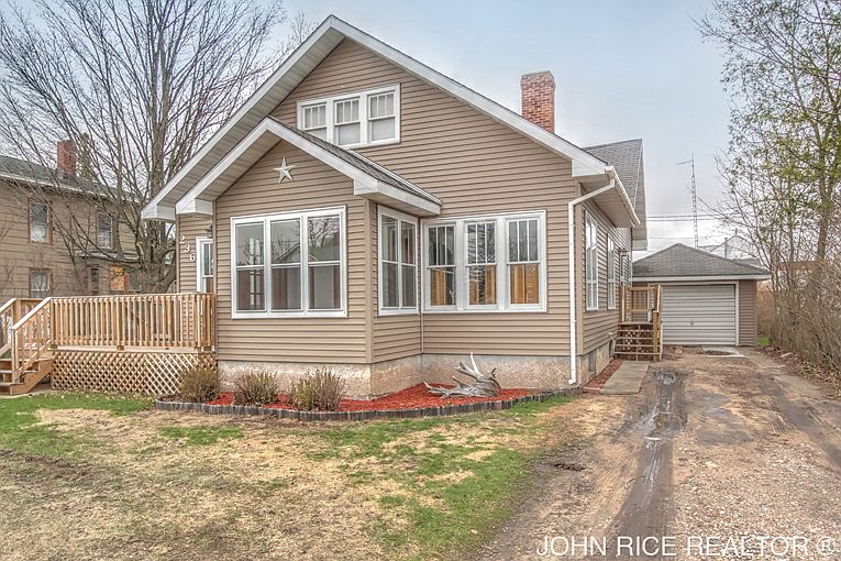 1st image of 236 N Pine St