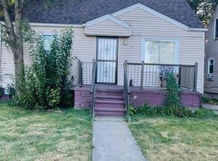 7421 Parkland St, Redford, MI 48239