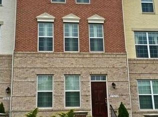 22690 Parkland Farms Ter, Ashburn, VA 20148