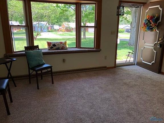 4th image of 118 Parkside Dr