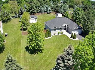 7291 Eleven Mile Rd NE, Rockford, MI 49341