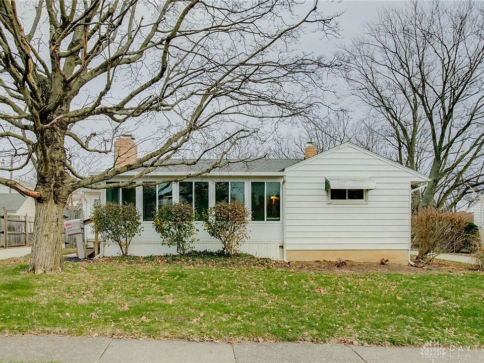 1st image of 3004 Hobart Ave