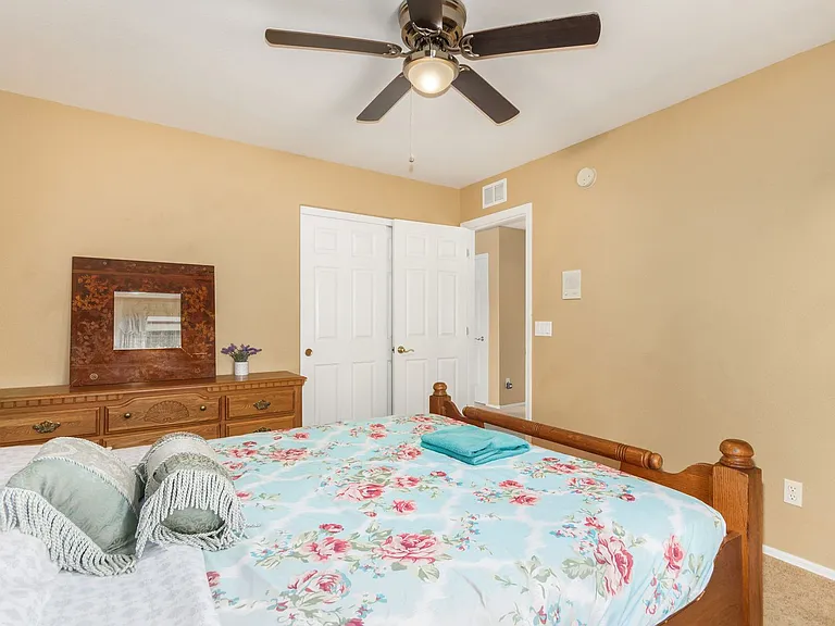 8440 W Alex Ave — Photo 10