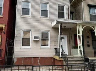 191 Summit Avenue image 1 of 20