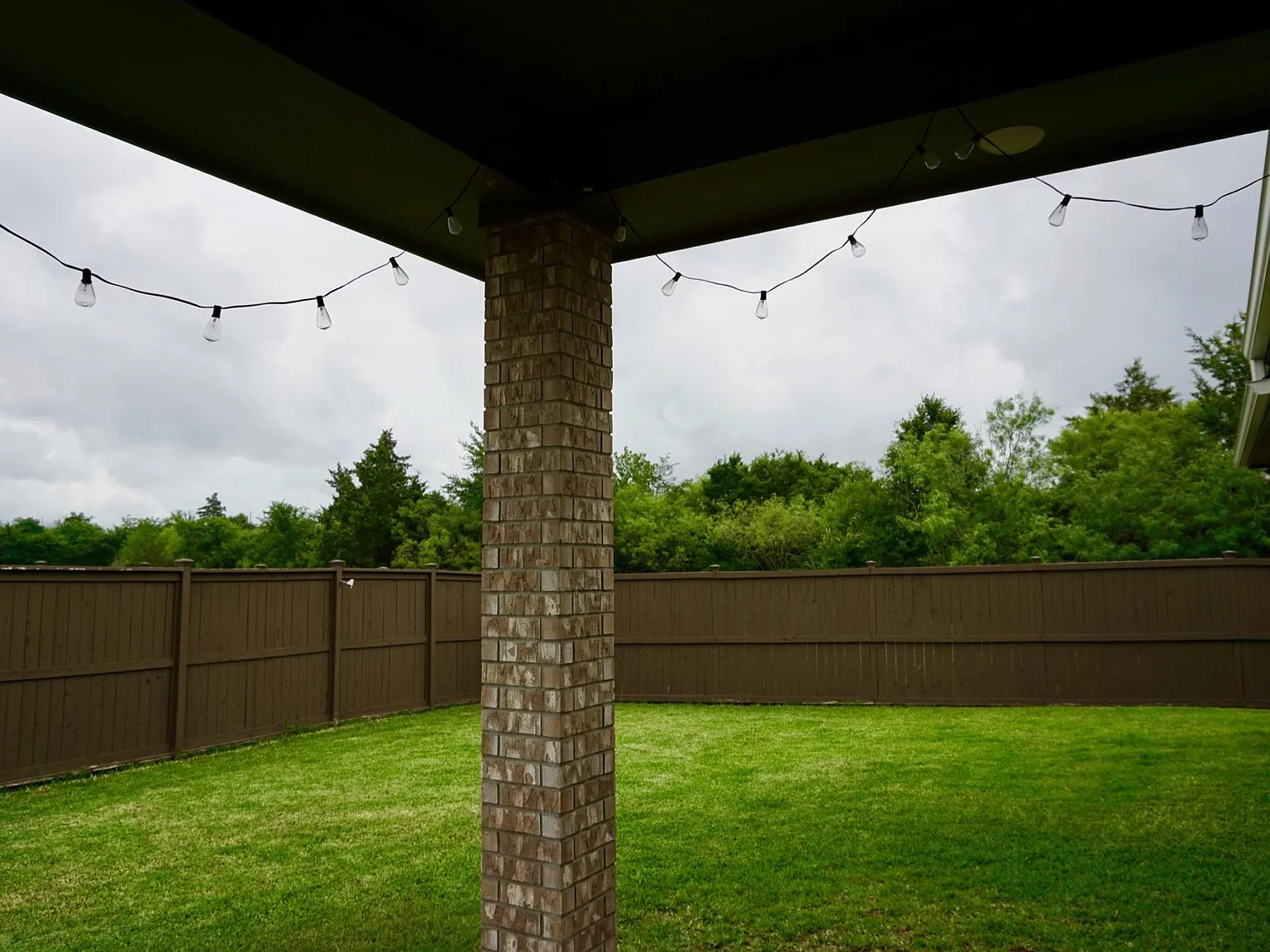 3 bed, 2.5 bath, 1844 sqft, $2,850 — Photo 4