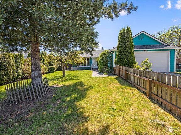 5th image of 6947 Troy Lane NE