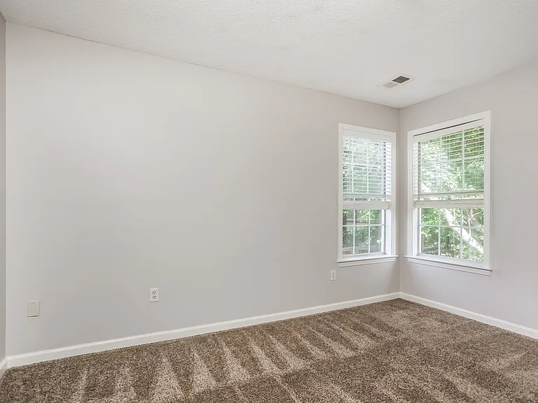 5996 Southbend Ln — Photo 14