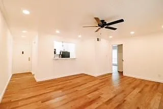 2 bed, 1.0 bath, 799 sqft, $1,600 — Photo 2